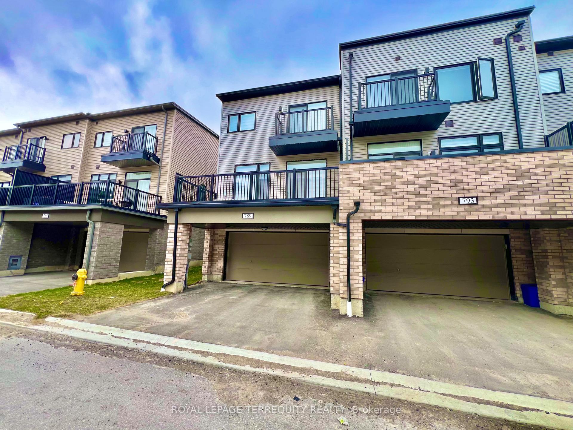 Photo 22 of 789 Conlin Road E, Oshawa, Samac — HOMEH