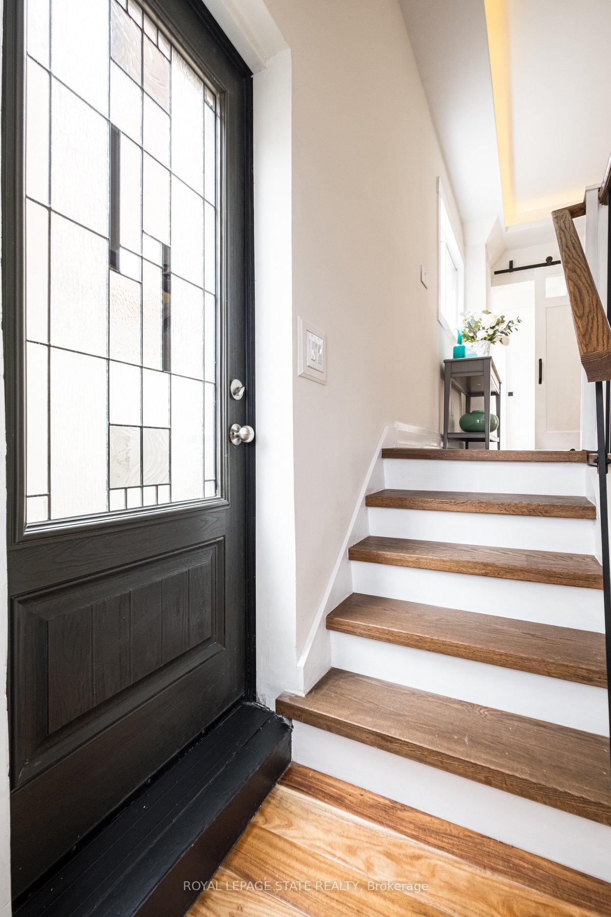 Photo 31 of 396 Charlton Avenue W, Hamilton, Kirkendall — HOMEH