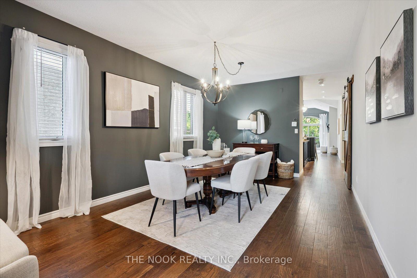 Photo 3 of 18 Mahaffy Place, Clarington, Courtice — HOMEH