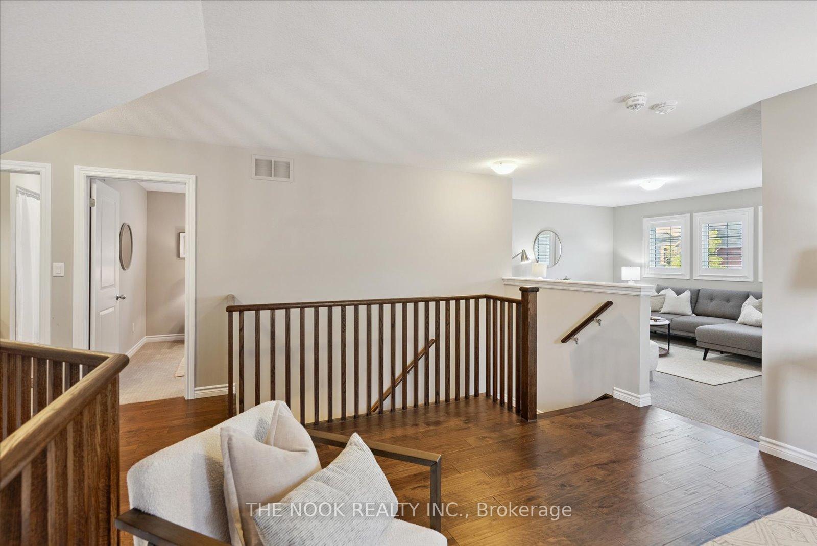 Photo 17 of 18 Mahaffy Place, Clarington, Courtice — HOMEH