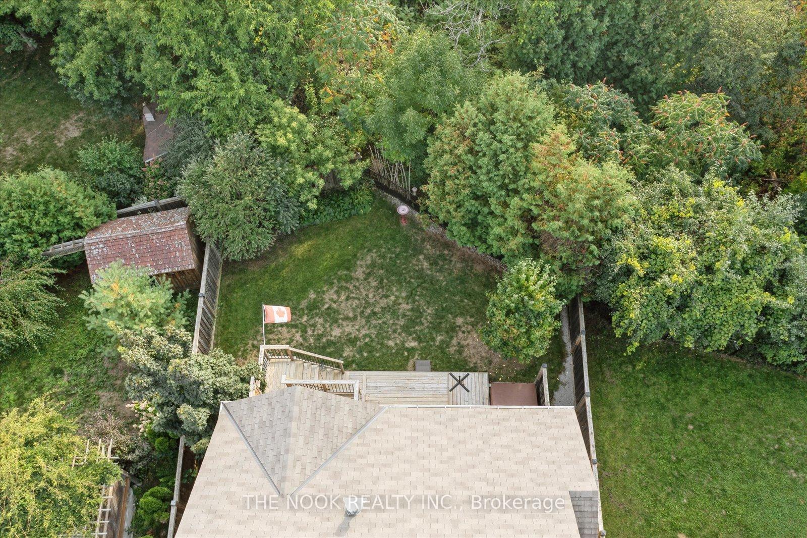 Photo 24 of 18 Mahaffy Place, Clarington, Courtice — HOMEH