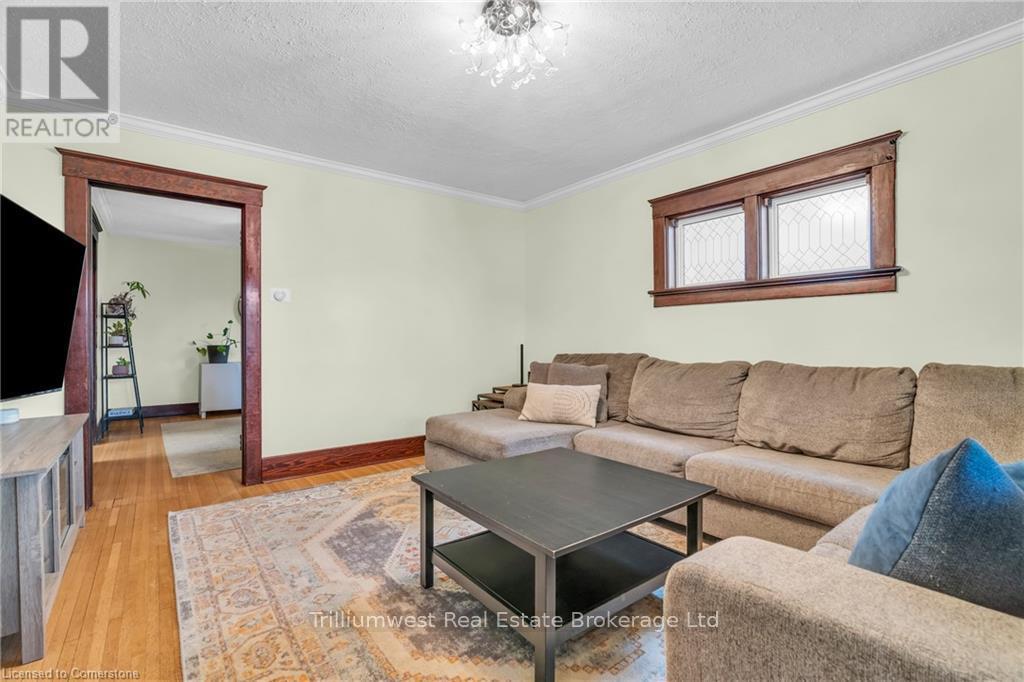 Photo 7 of 241 Margaret Avenue, Kitchener — HOMEH