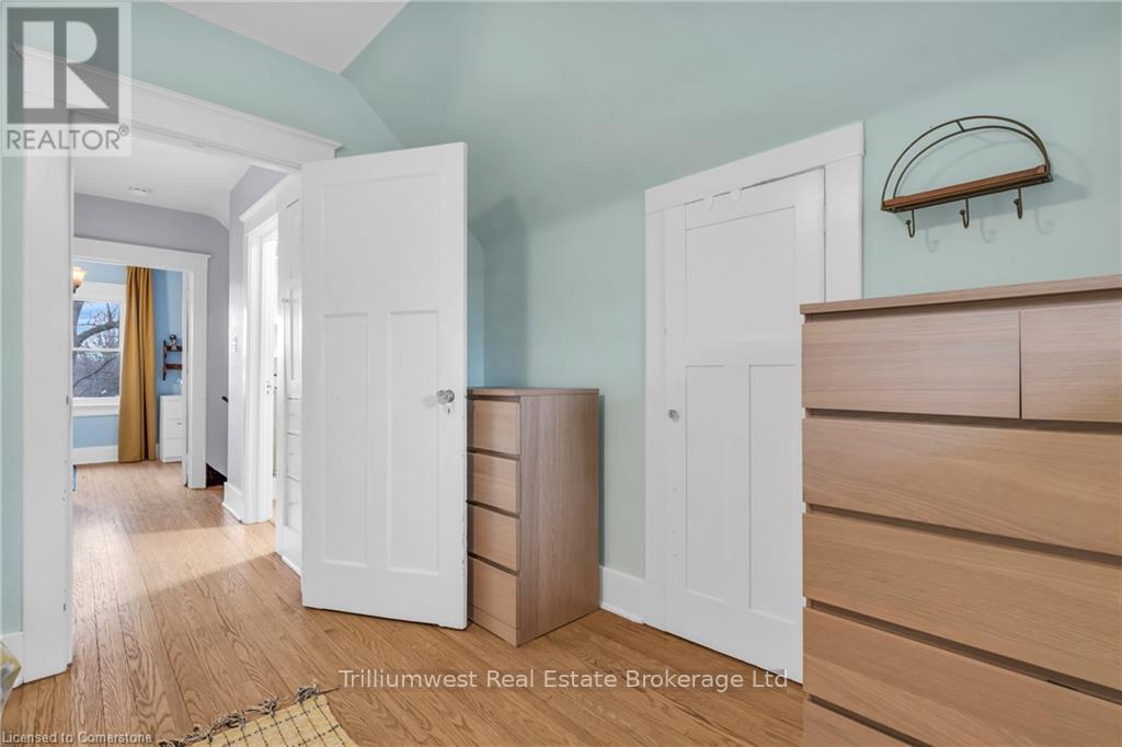 Photo 15 of 241 Margaret Avenue, Kitchener — HOMEH