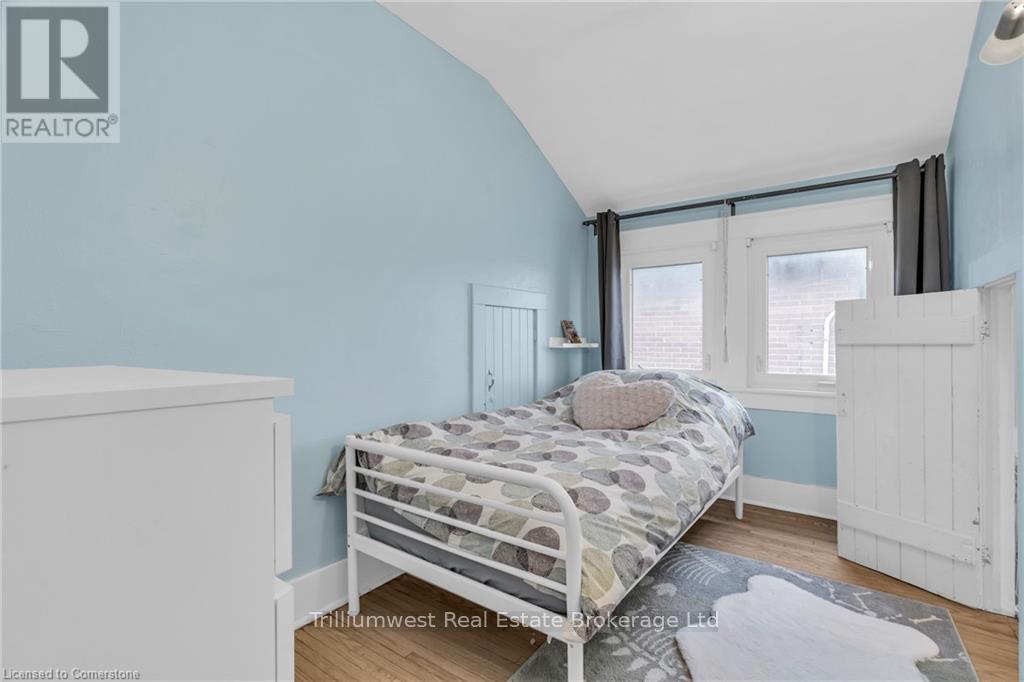 Photo 9 of 241 Margaret Avenue, Kitchener — HOMEH