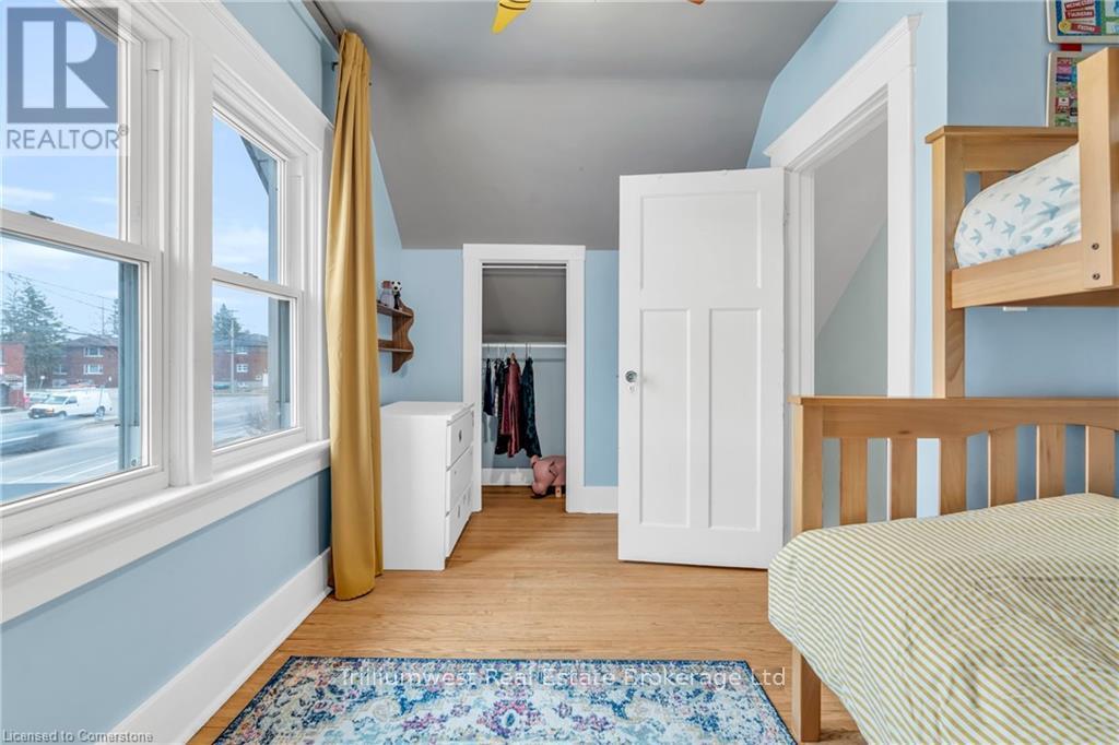 Photo 23 of 241 Margaret Avenue, Kitchener — HOMEH