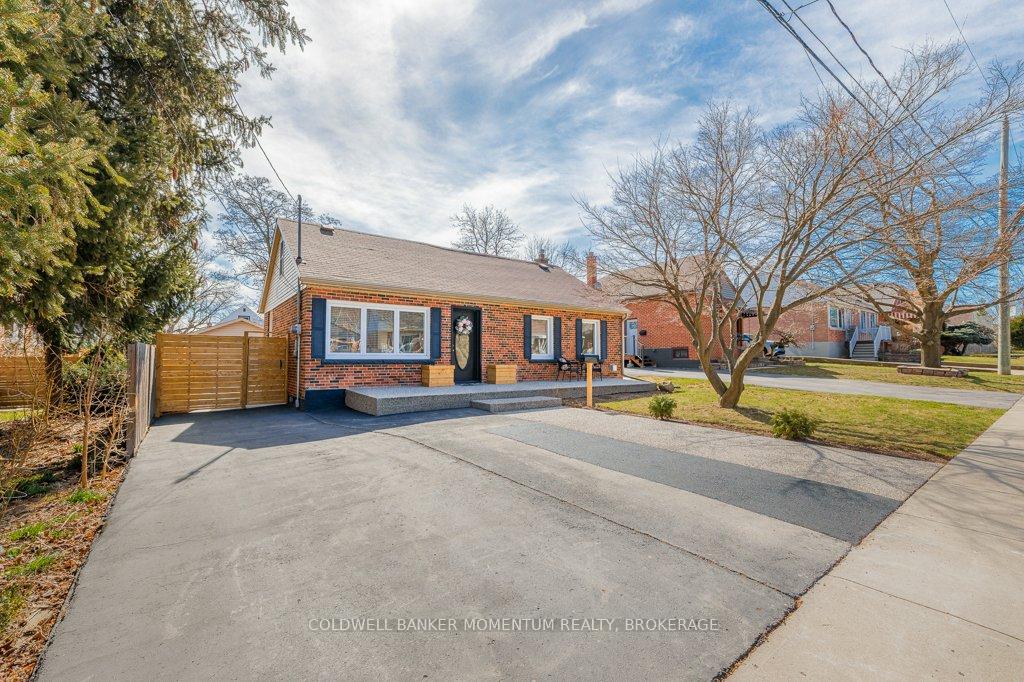 Photo 17 of 131 Stewartdale Avenue, Hamilton, Rosedale — HOMEH