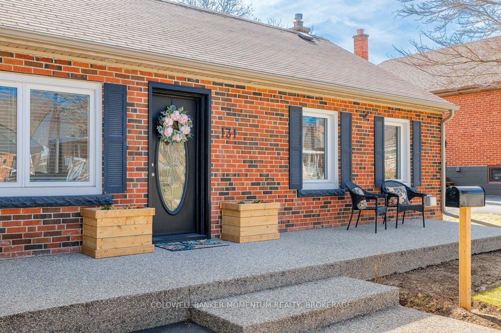 Photo 10 of 131 Stewartdale Avenue, Hamilton, Rosedale — HOMEH