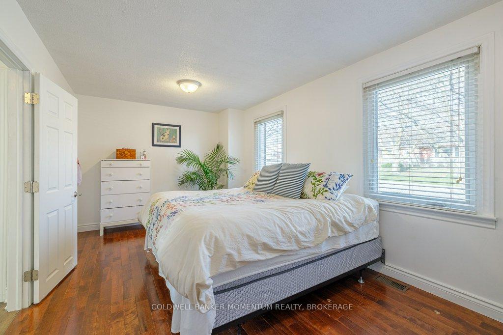 Photo 18 of 131 Stewartdale Avenue, Hamilton, Rosedale — HOMEH