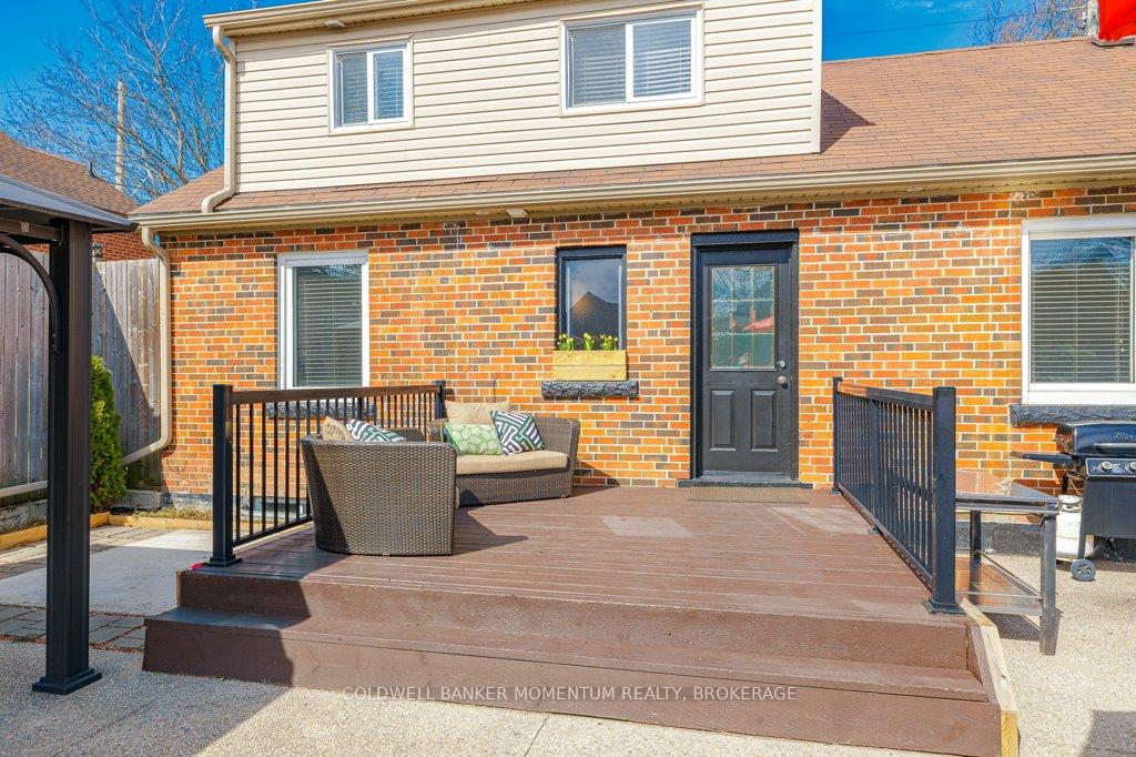 Photo 32 of 131 Stewartdale Avenue, Hamilton, Rosedale — HOMEH