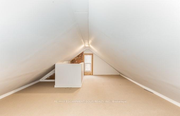 Photo 15 of 10 Belview Avenue, Hamilton, Crown Point — HOMEH