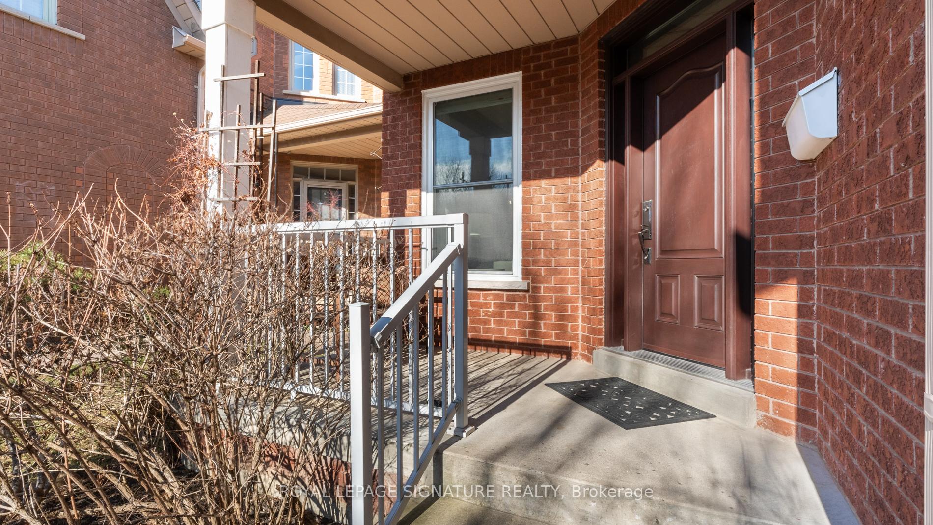 Photo 2 of 1757 Autumn Crescent, Pickering, Amberlea — HOMEH
