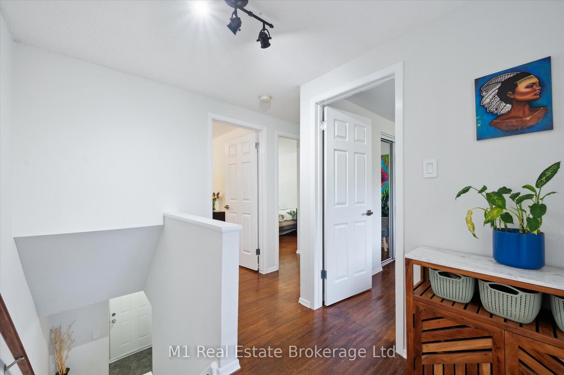Photo 17 of 595 Willow Road, Guelph, Willow West/Sugarbush/West Acres — HOMEH