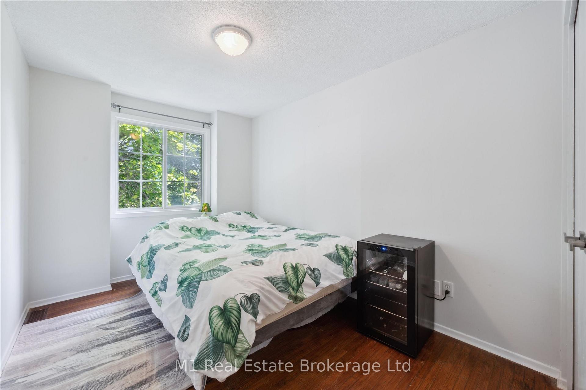 Photo 18 of 595 Willow Road, Guelph, Willow West/Sugarbush/West Acres — HOMEH