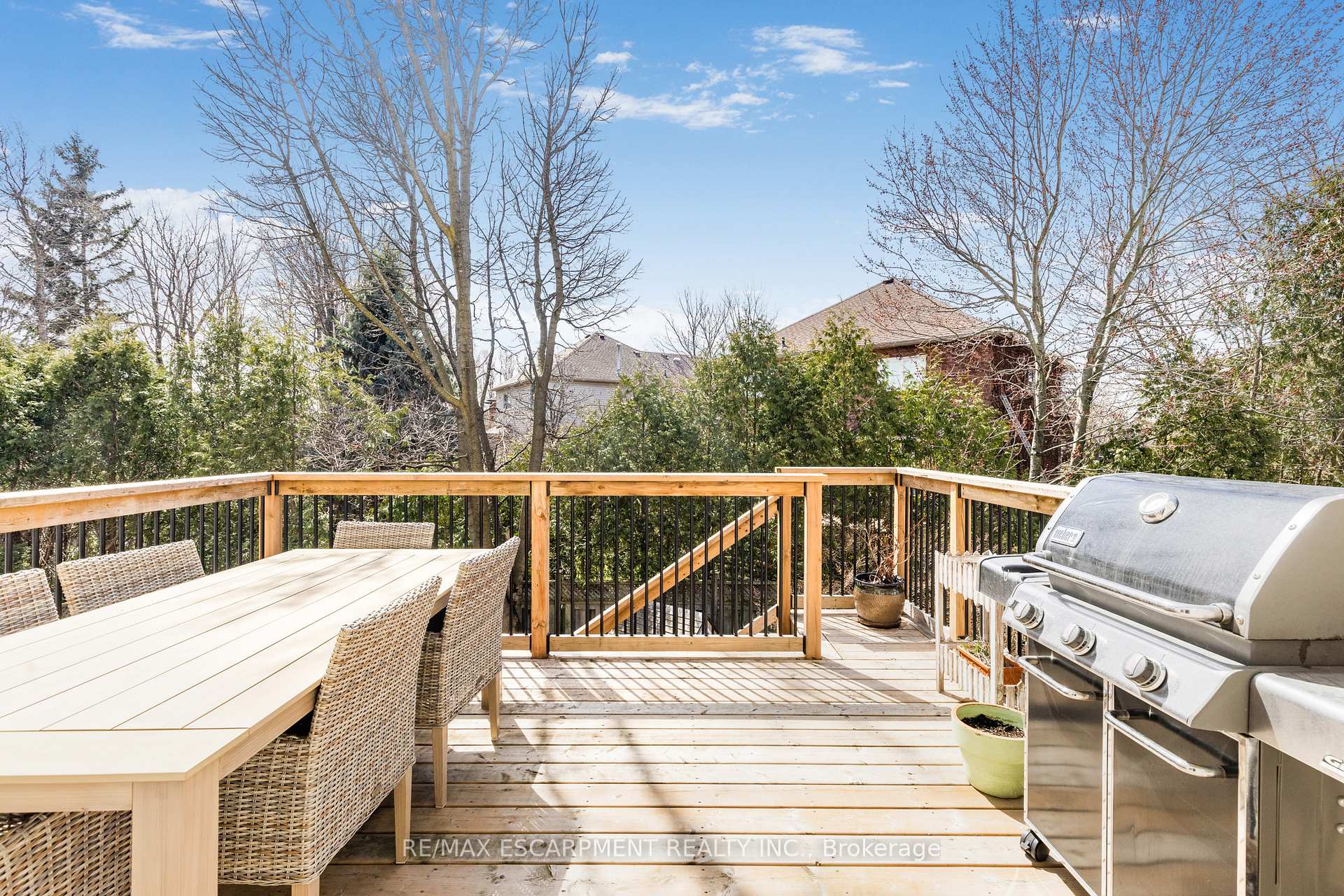 Photo 19 of 51 Duncan Avenue, Hamilton, Waterdown — HOMEH