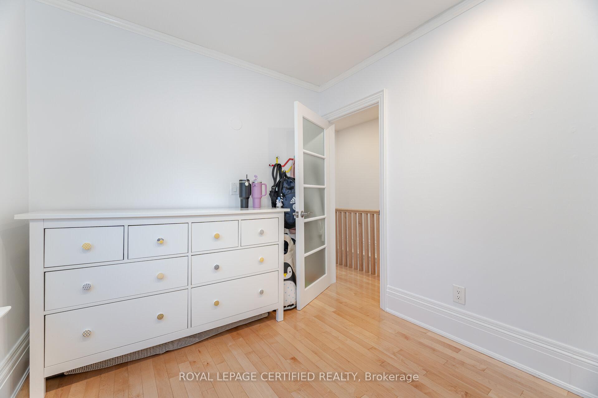 Photo 22 of 245 Eastwood Road, Toronto, Woodbine Corridor — HOMEH