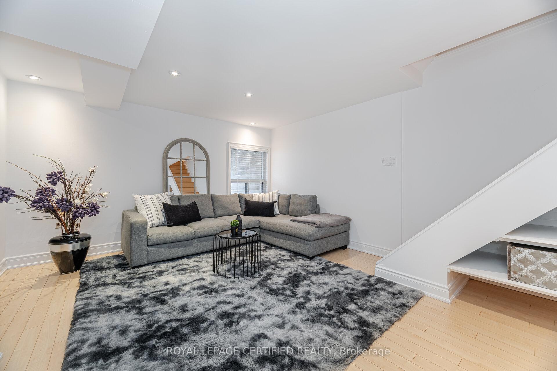 Photo 50 of 245 Eastwood Road, Toronto, Woodbine Corridor — HOMEH