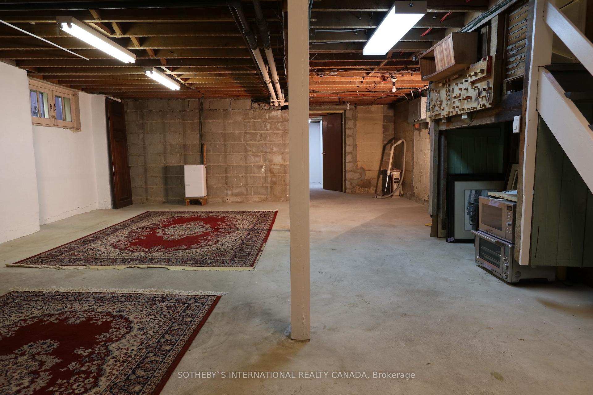 Photo 19 of 61 Rumsey Road, Toronto, Leaside — HOMEH