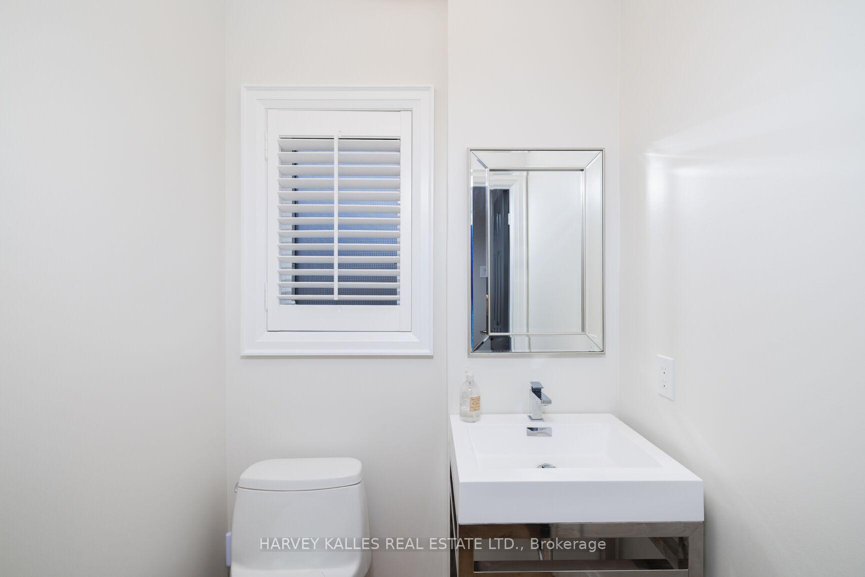 Photo 19 of 131 Chayna Crescent, Vaughan, Patterson — HOMEH