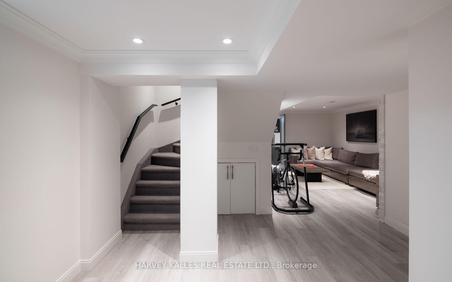 Photo 28 of 131 Chayna Crescent, Vaughan, Patterson — HOMEH
