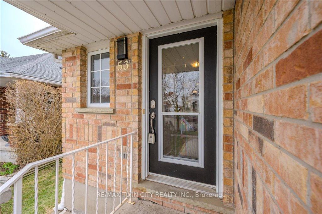 Photo 37 of 53 Hackberry Street, Kitchener — HOMEH