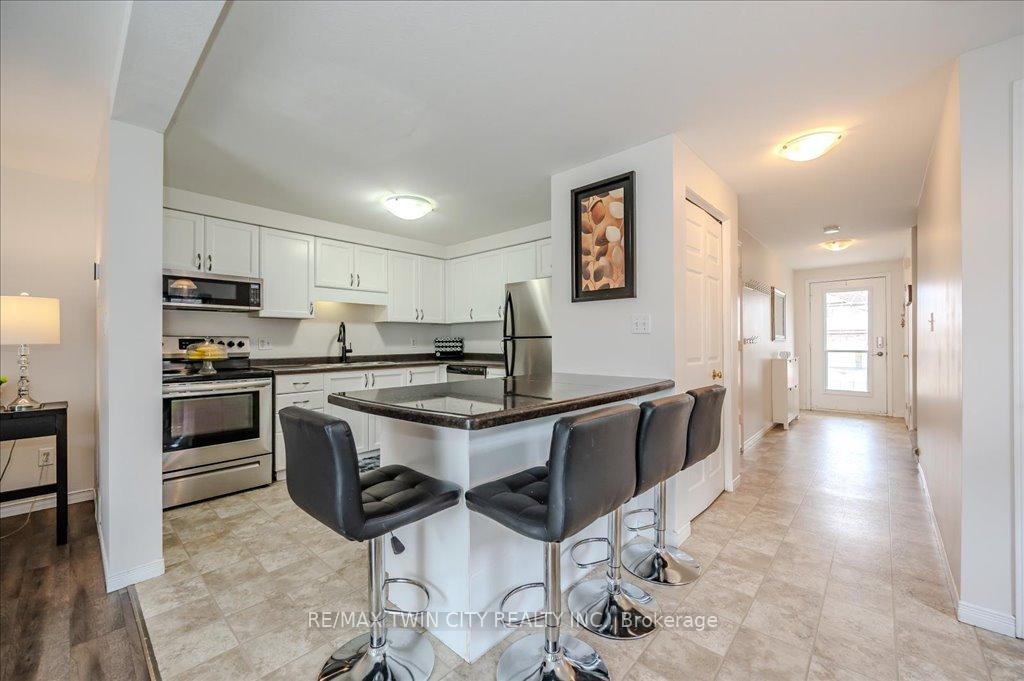 Photo 9 of 53 Hackberry Street, Kitchener — HOMEH