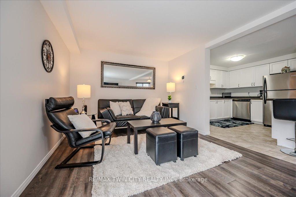 Photo 4 of 53 Hackberry Street, Kitchener — HOMEH