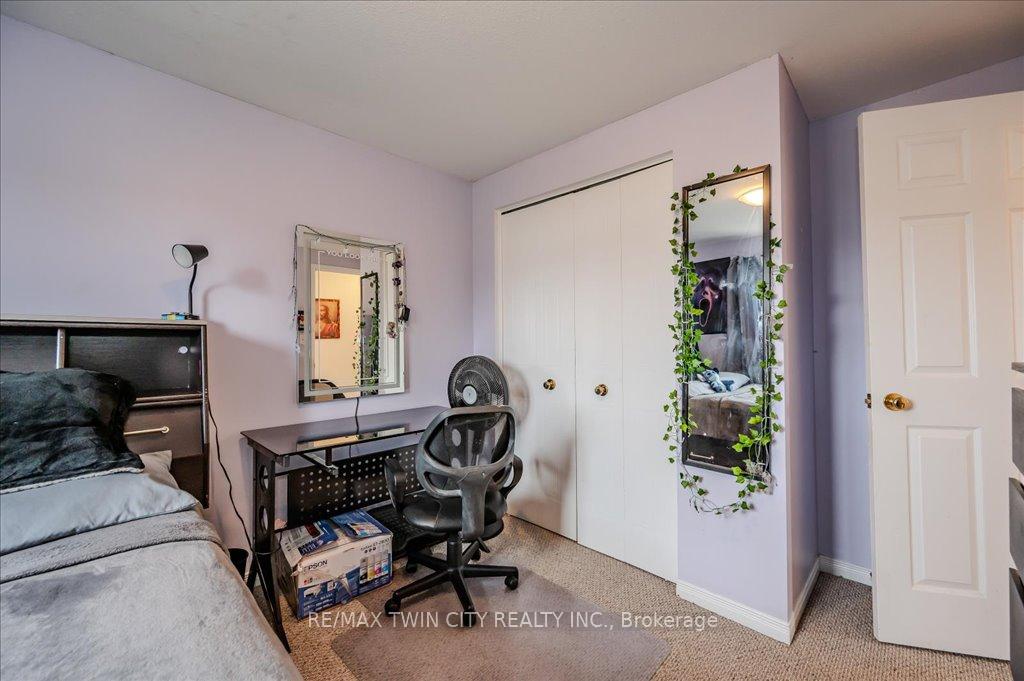 Photo 25 of 53 Hackberry Street, Kitchener — HOMEH