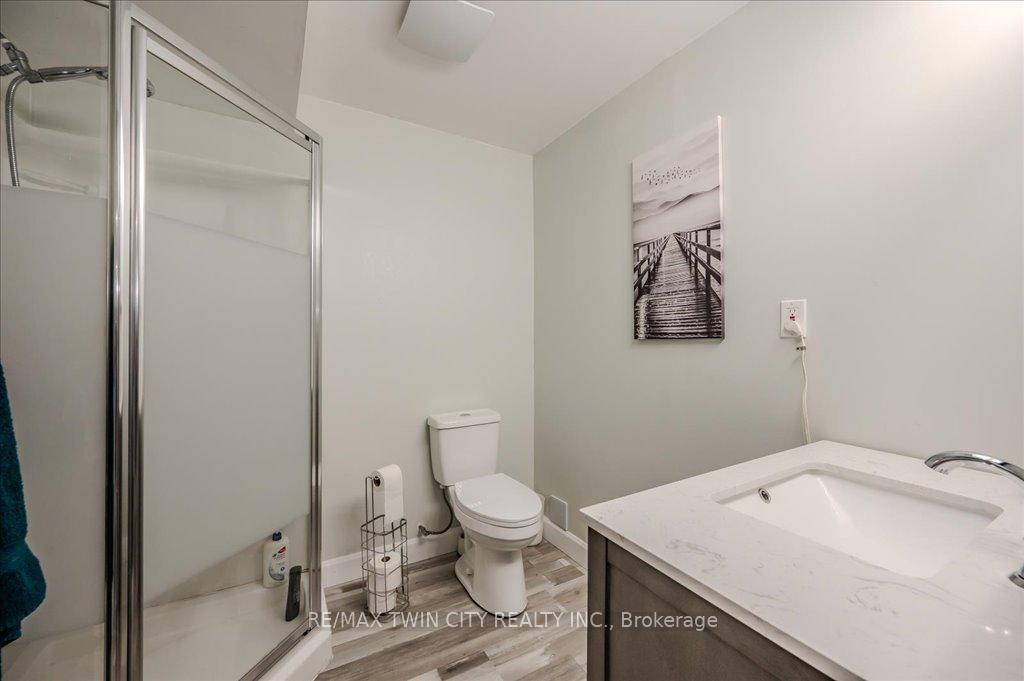 Photo 18 of 53 Hackberry Street, Kitchener — HOMEH