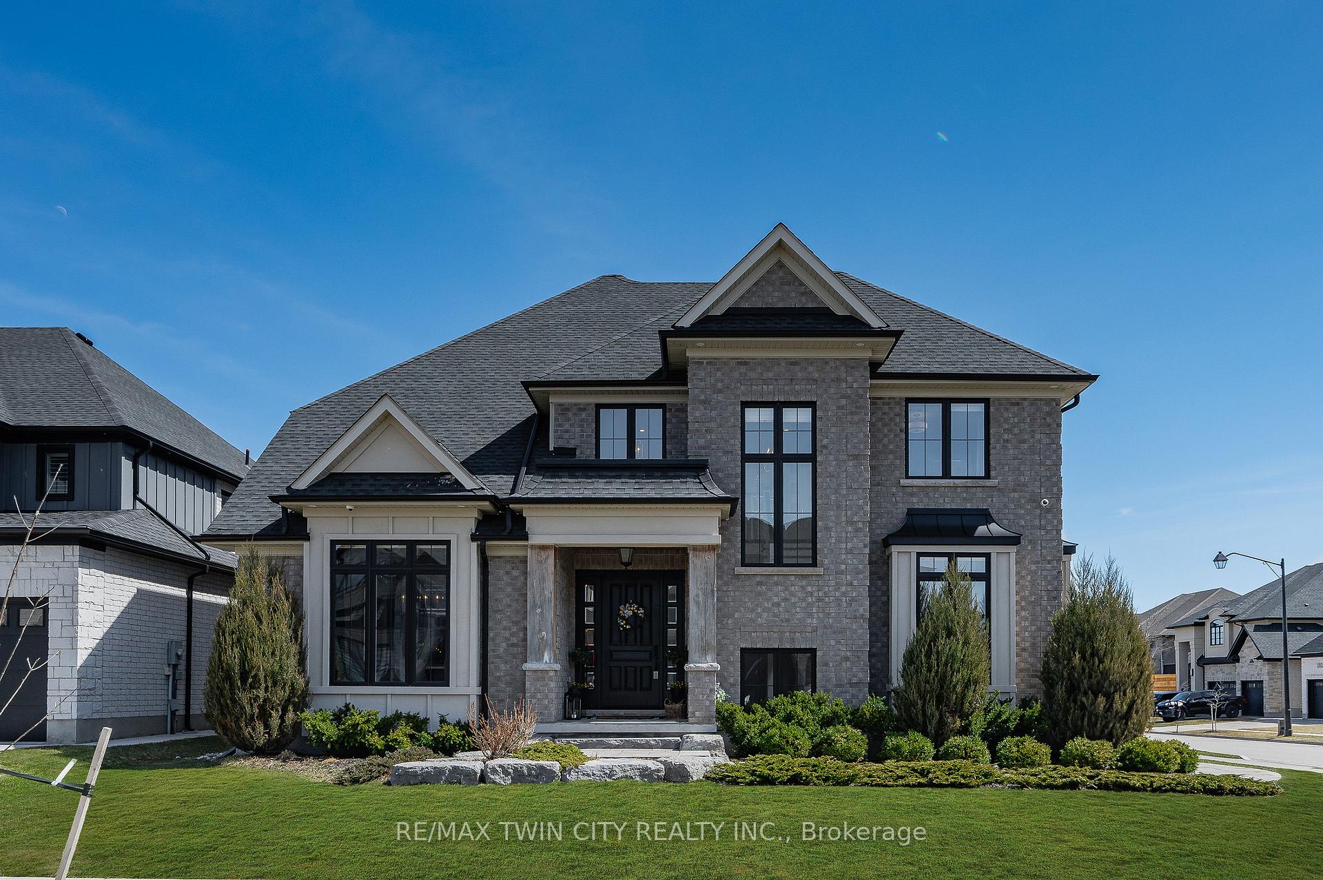Photo 1 of 256 Chestnut Ridge, Waterloo — HOMEH