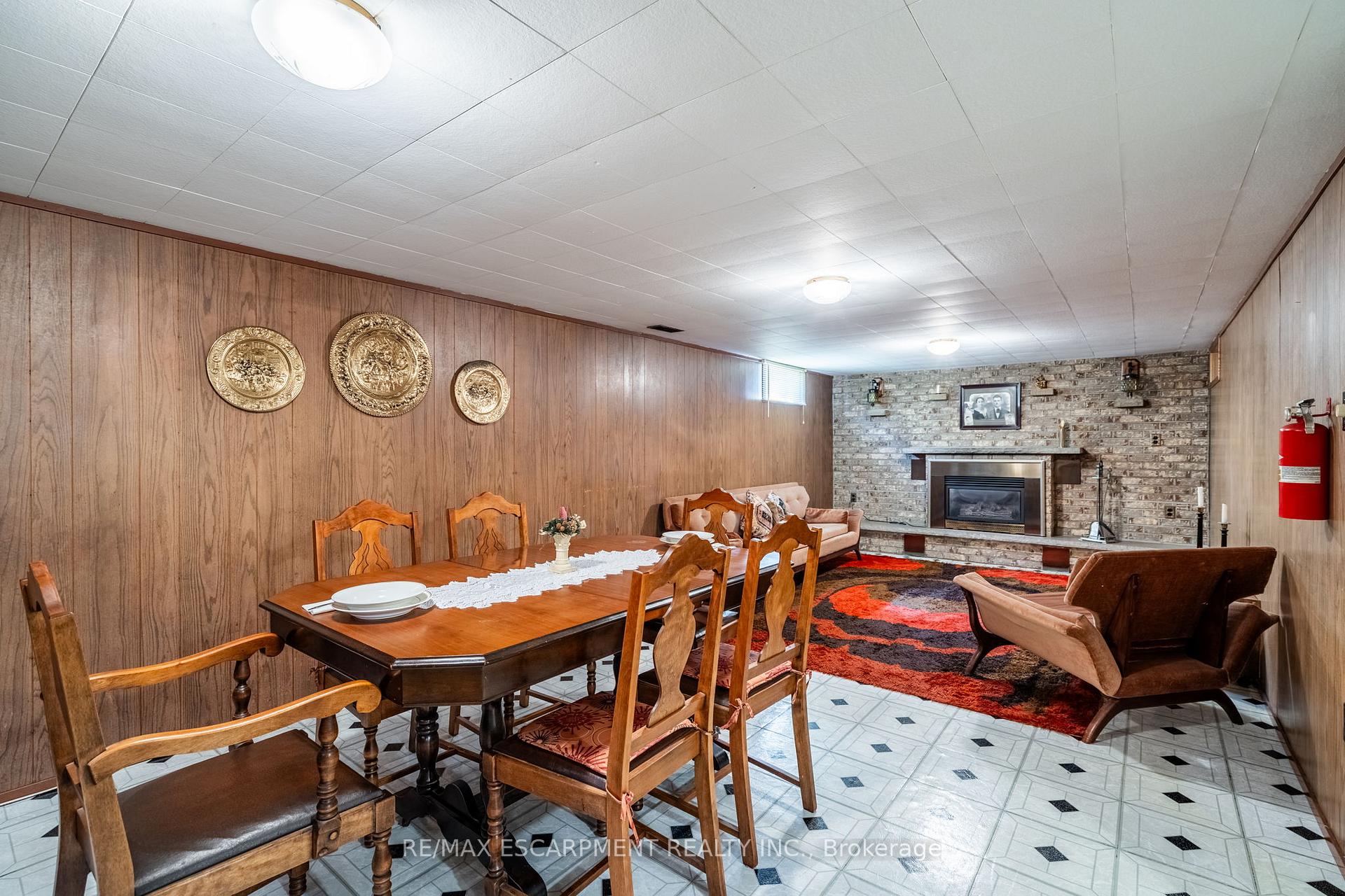 Photo 25 of 106 Owen Place, Hamilton, Greenford — HOMEH