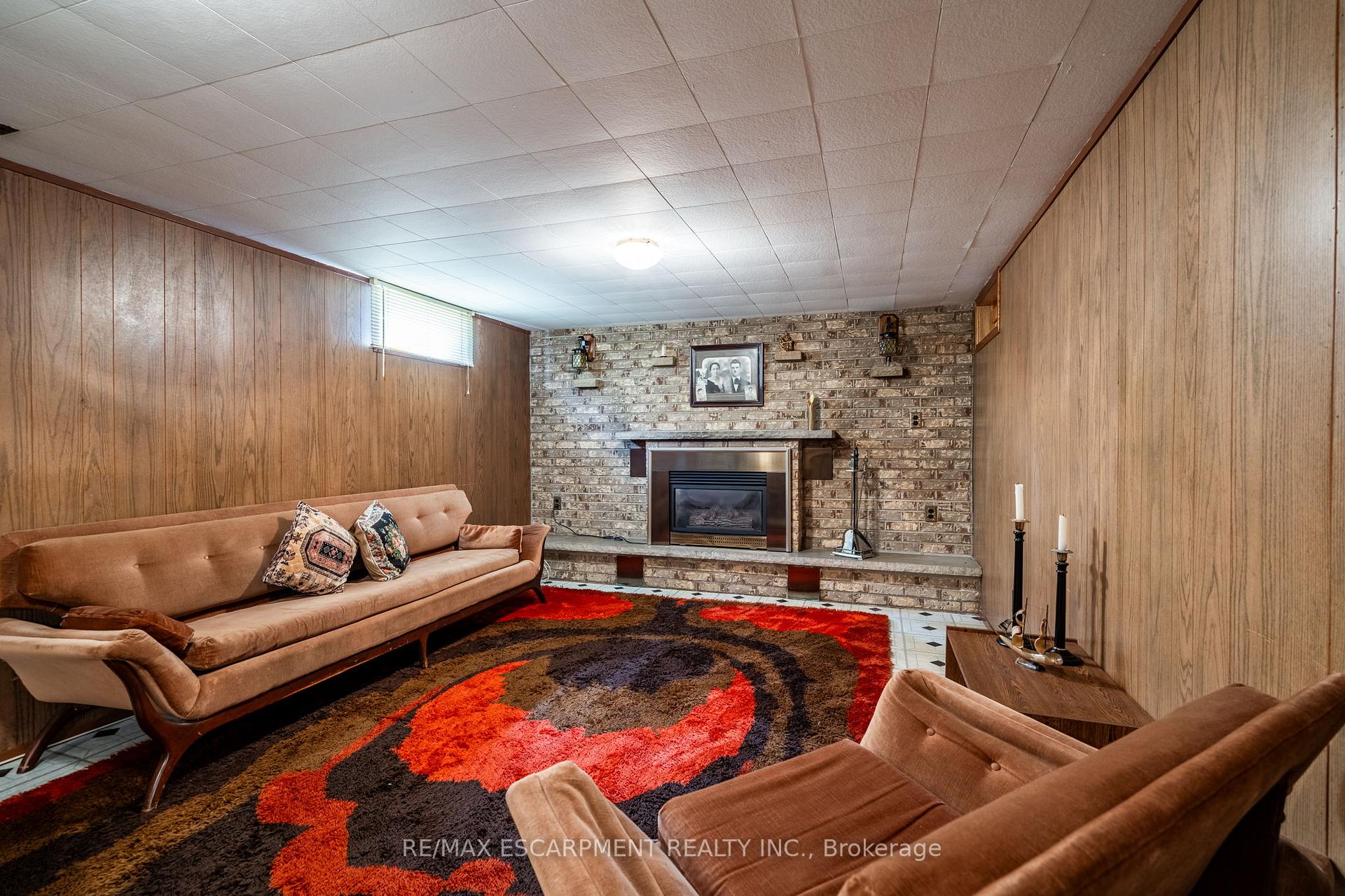 Photo 30 of 106 Owen Place, Hamilton, Greenford — HOMEH