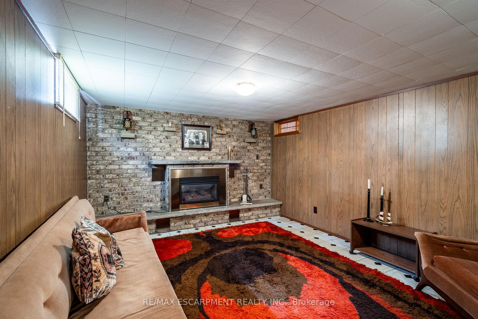Photo 36 of 106 Owen Place, Hamilton, Greenford — HOMEH
