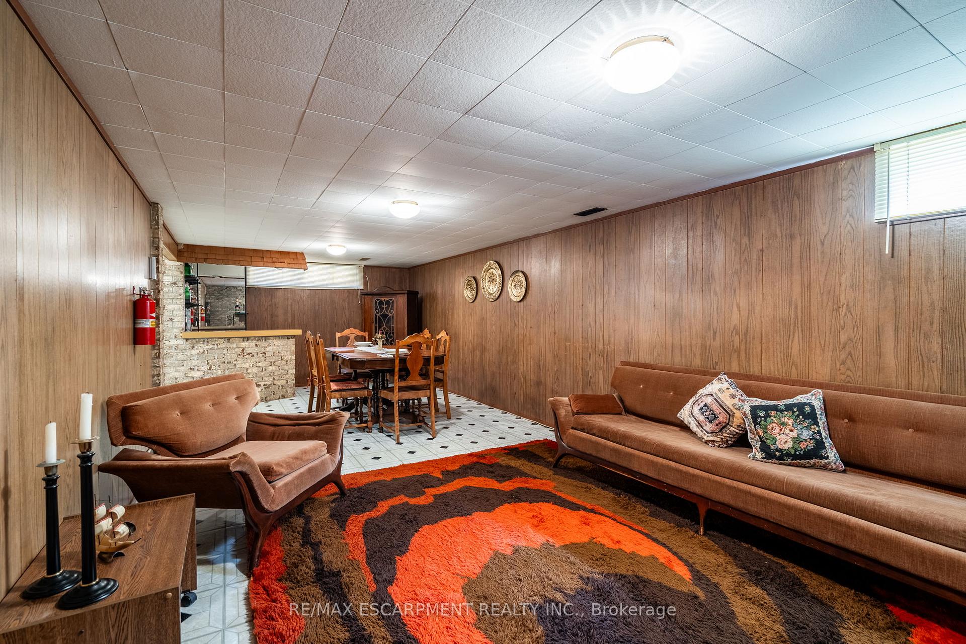 Photo 34 of 106 Owen Place, Hamilton, Greenford — HOMEH