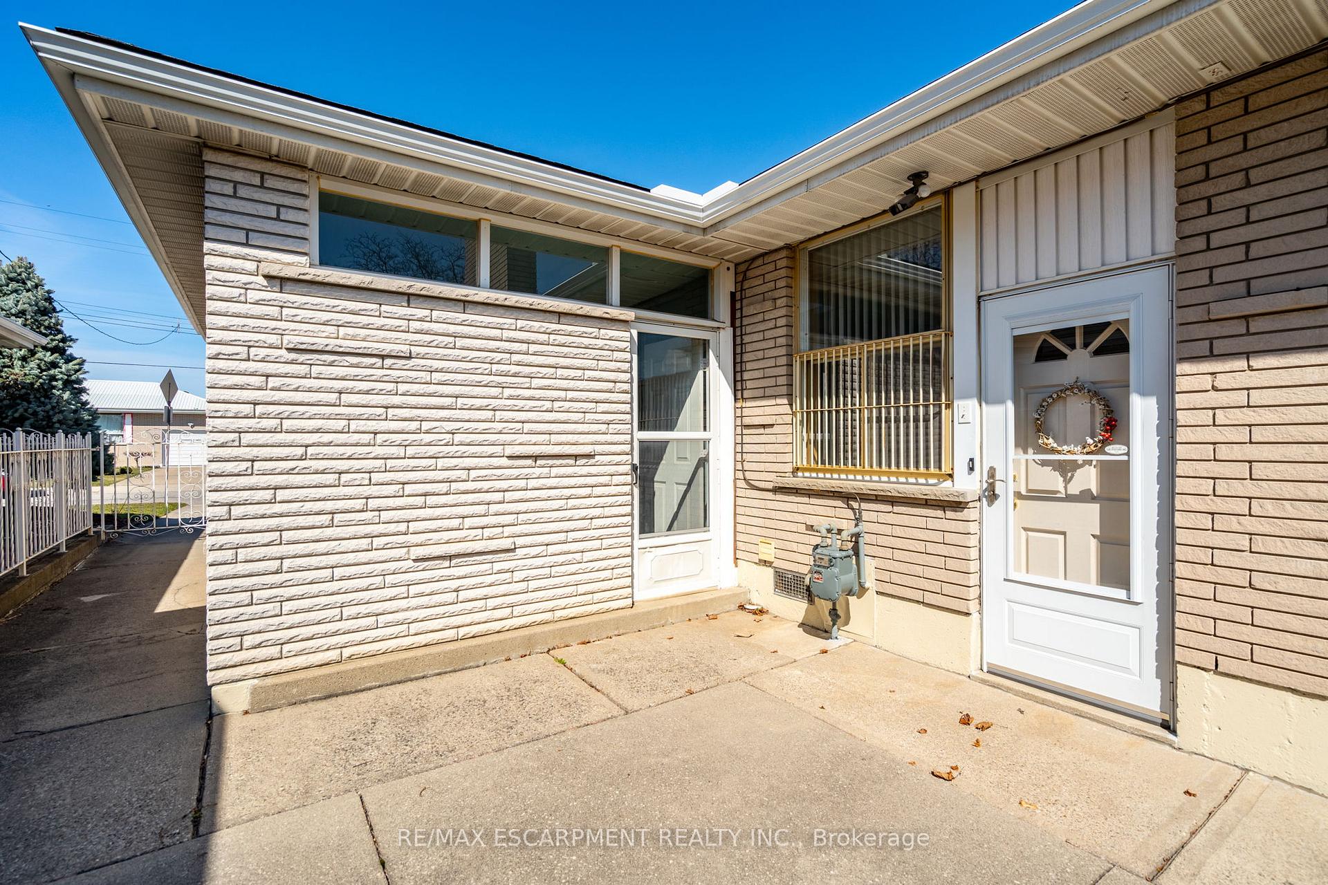 Photo 31 of 106 Owen Place, Hamilton, Greenford — HOMEH