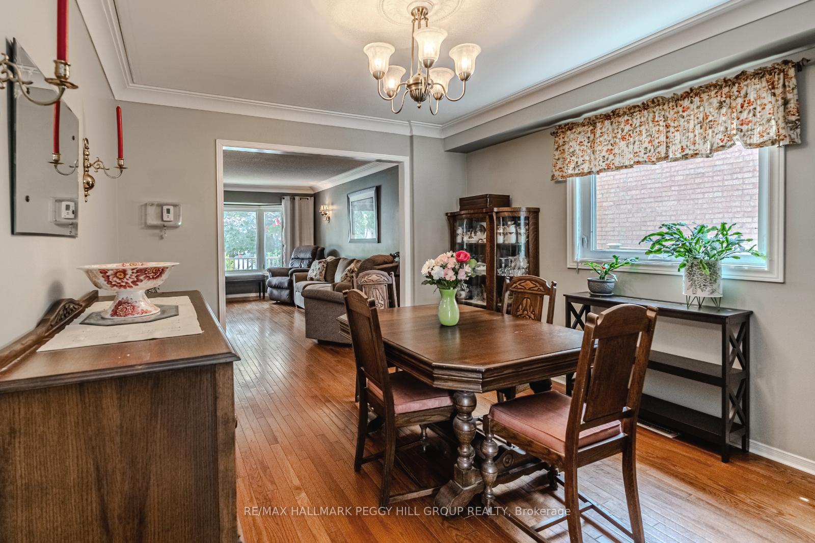 Photo 9 of 8 River Ridge Road, Barrie, Bayshore — HOMEH