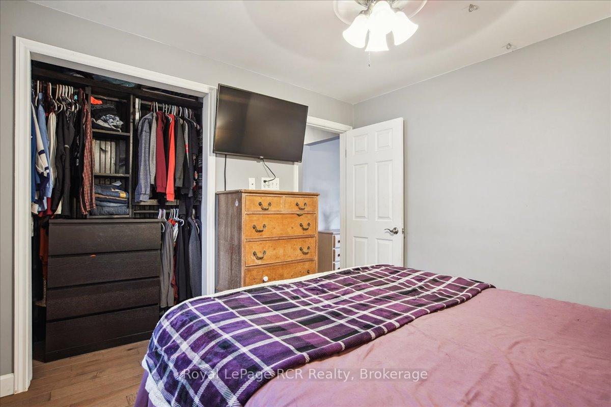 Photo 14 of 154 Loucks Lane, Chatsworth — HOMEH