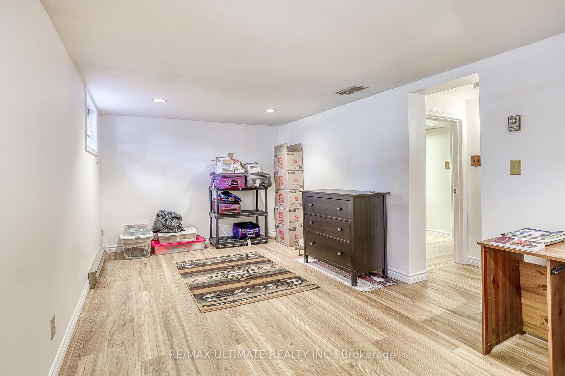 Photo 19 of 195 Westview Boulevard, Toronto, O'Connor-Parkview — HOMEH