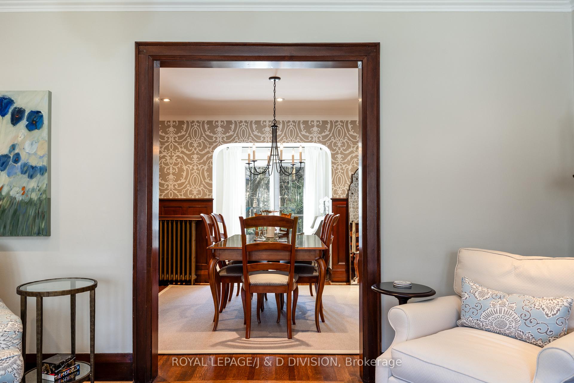 Photo 15 of 219 Chaplin Crescent, Toronto, Forest Hill South — HOMEH