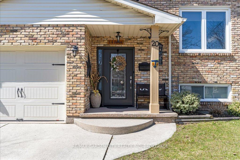 Photo 5 of 20 Ravine Road, St. Catharines, Oakdale — HOMEH