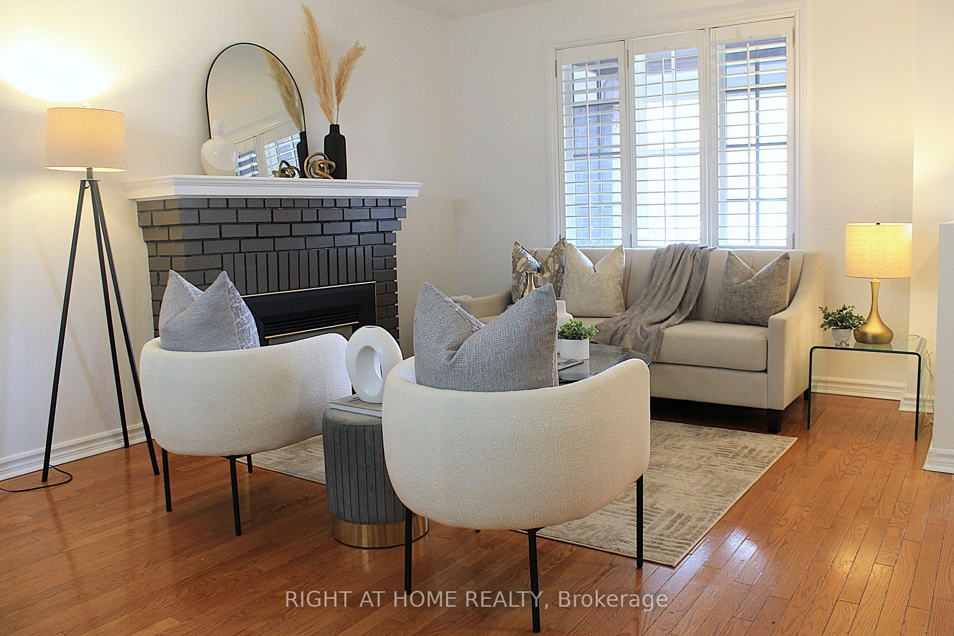 Photo 3 of 119 Ronan Avenue, Toronto, Lawrence Park North — HOMEH