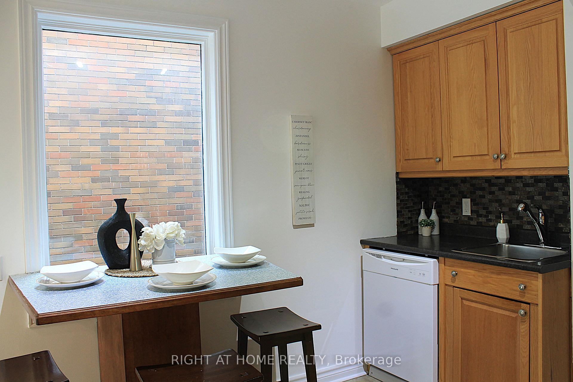 Photo 9 of 119 Ronan Avenue, Toronto, Lawrence Park North — HOMEH