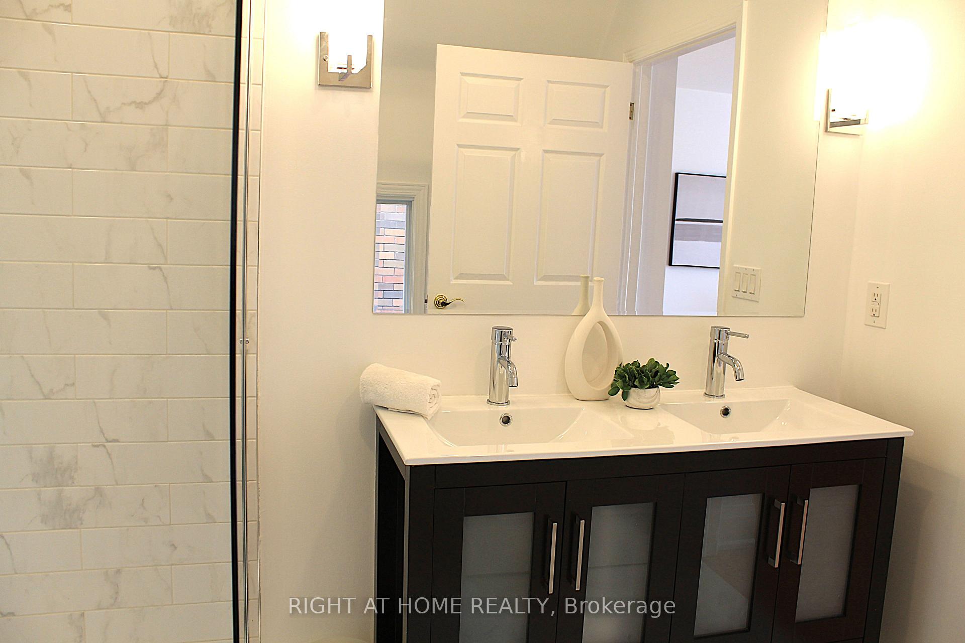Photo 16 of 119 Ronan Avenue, Toronto, Lawrence Park North — HOMEH