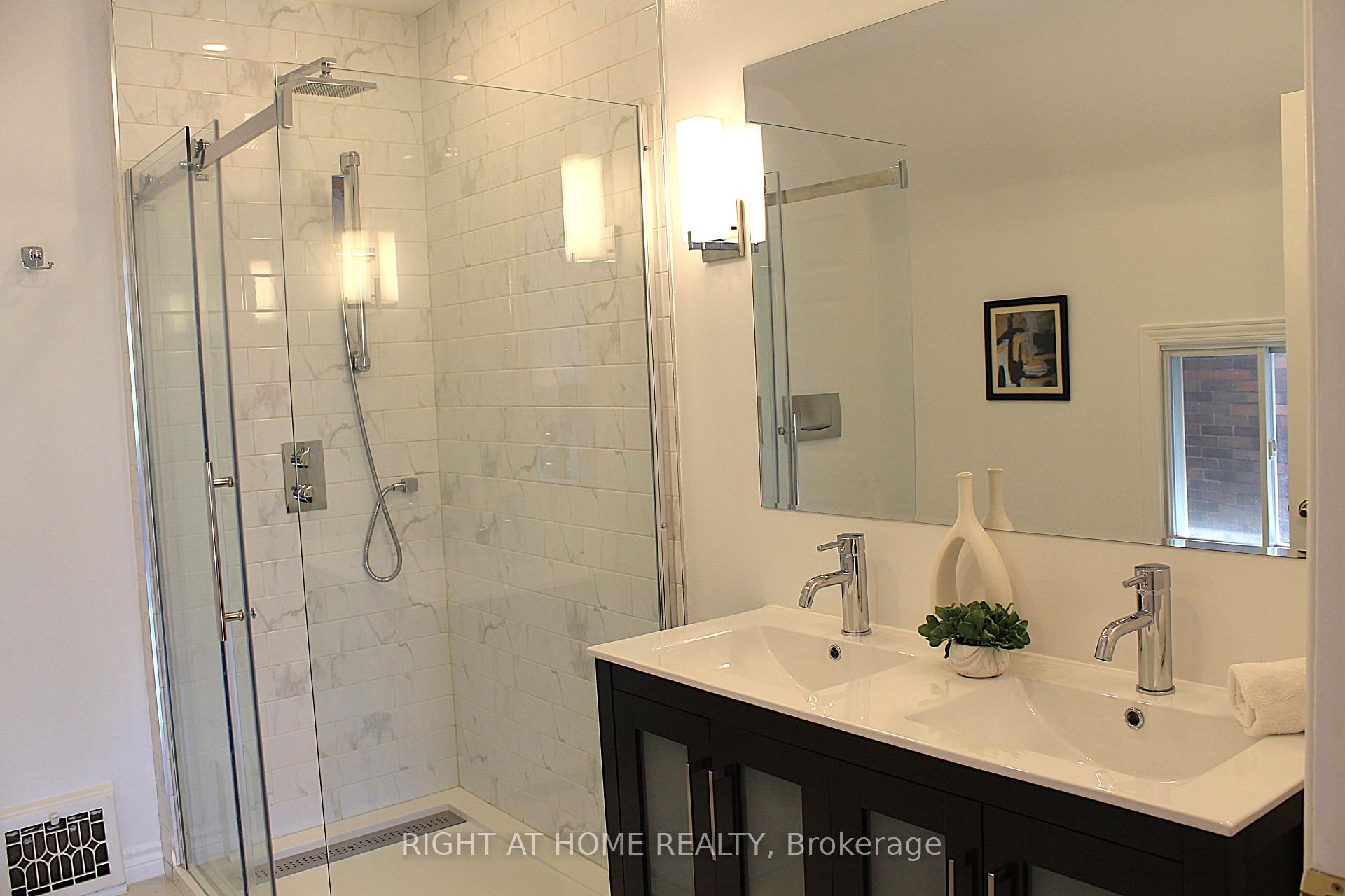 Photo 28 of 119 Ronan Avenue, Toronto, Lawrence Park North — HOMEH