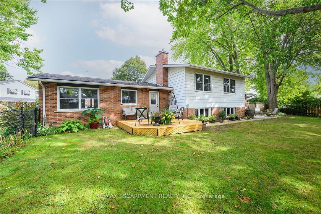 Photo 3 of 644 Alder Street W, Haldimand, Dunnville — HOMEH