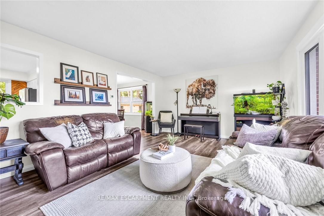 Photo 6 of 644 Alder Street W, Haldimand, Dunnville — HOMEH