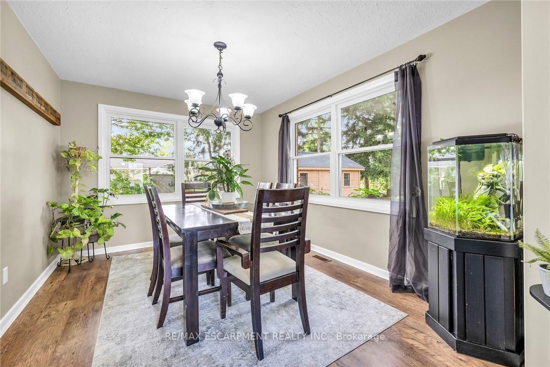 Photo 5 of 644 Alder Street W, Haldimand, Dunnville — HOMEH