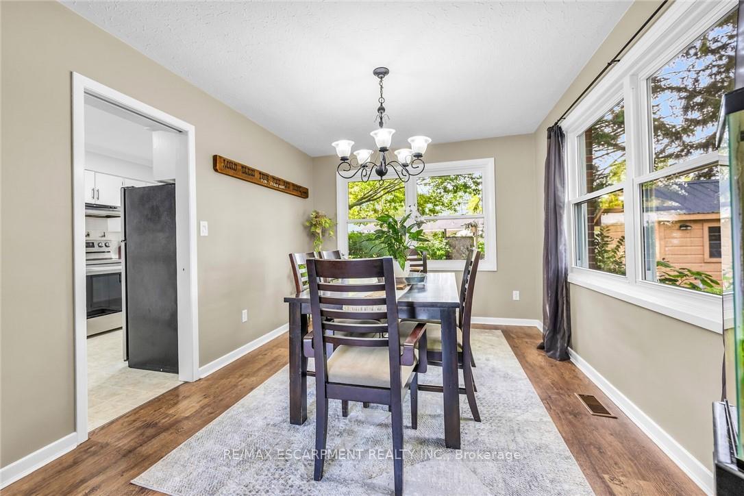 Photo 4 of 644 Alder Street W, Haldimand, Dunnville — HOMEH