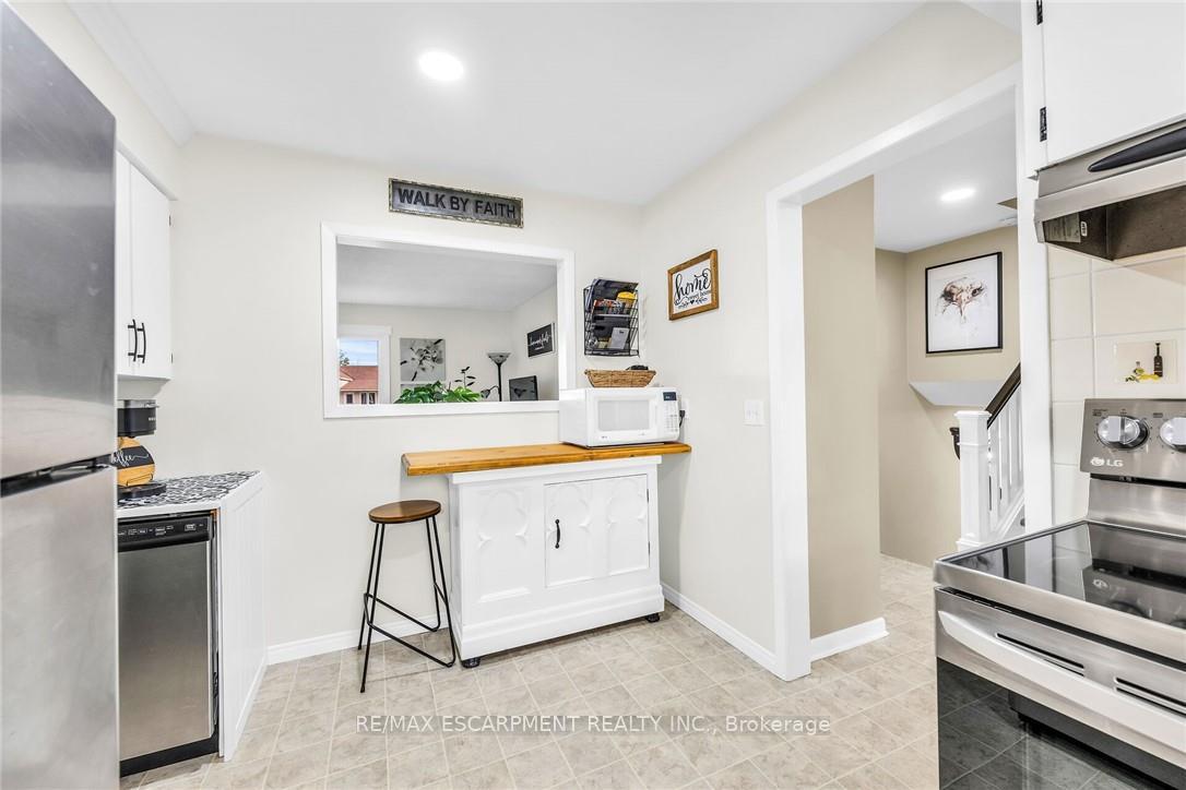 Photo 12 of 644 Alder Street W, Haldimand, Dunnville — HOMEH