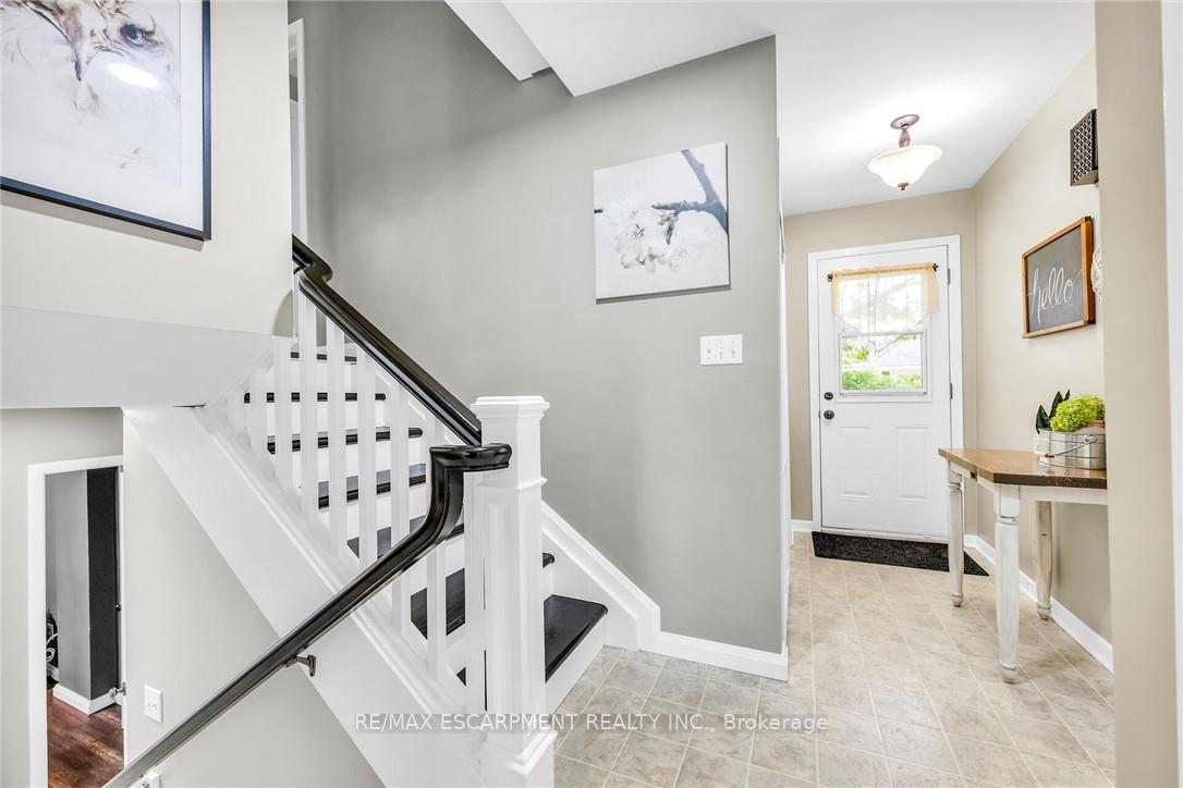 Photo 11 of 644 Alder Street W, Haldimand, Dunnville — HOMEH