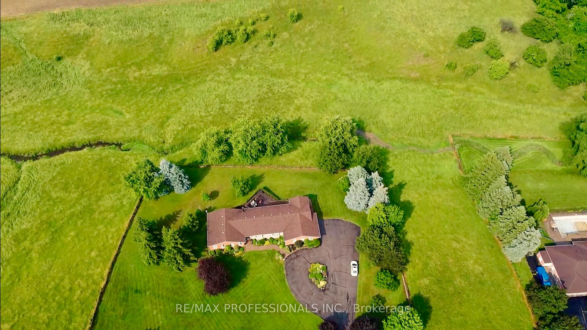 Photo 4 of 12731 Dixie Road, Caledon, Rural Caledon — HOMEH